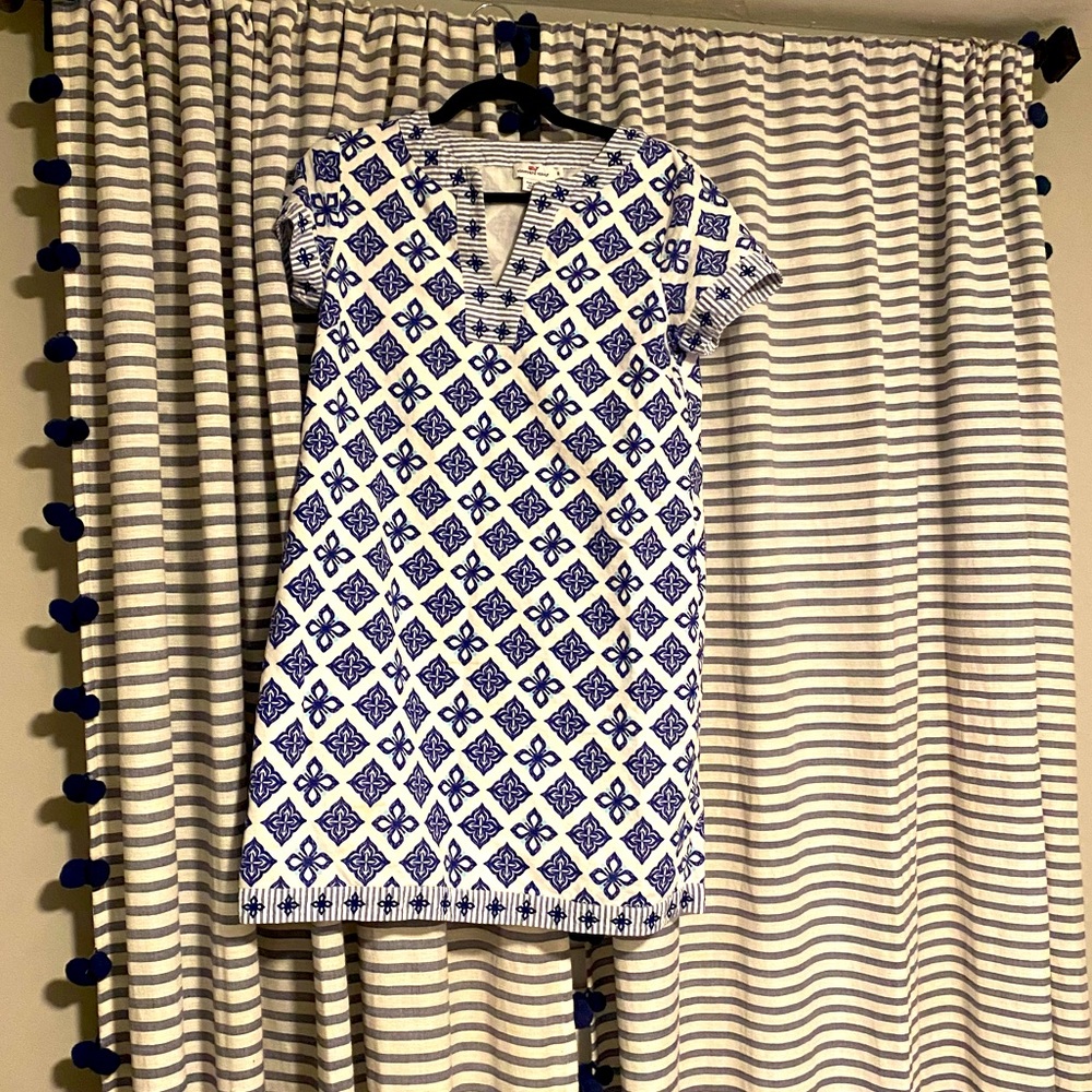 Vineyard Vines patterned Dress